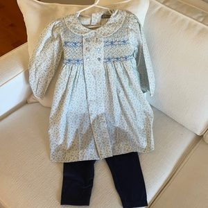 NWT. Size 4T precious smocked top with leggings.